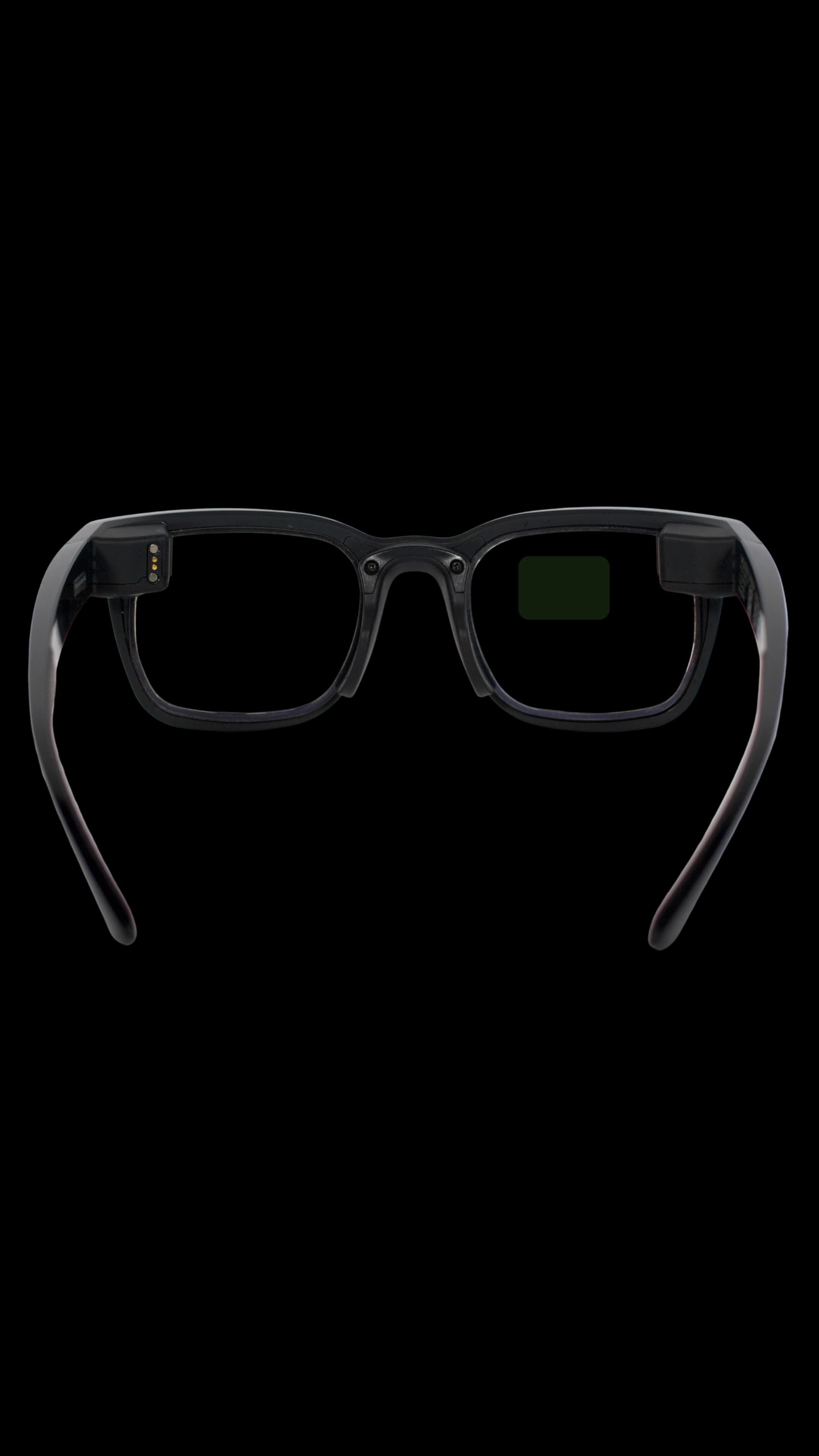 Professional wearing AirCaps